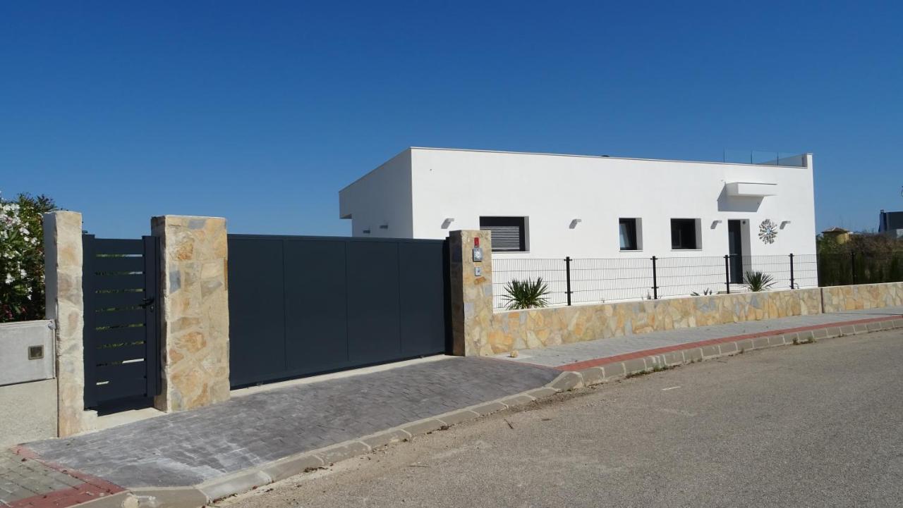 הוילה Ráfol de Almunia El Sol Blanco מראה חיצוני תמונה